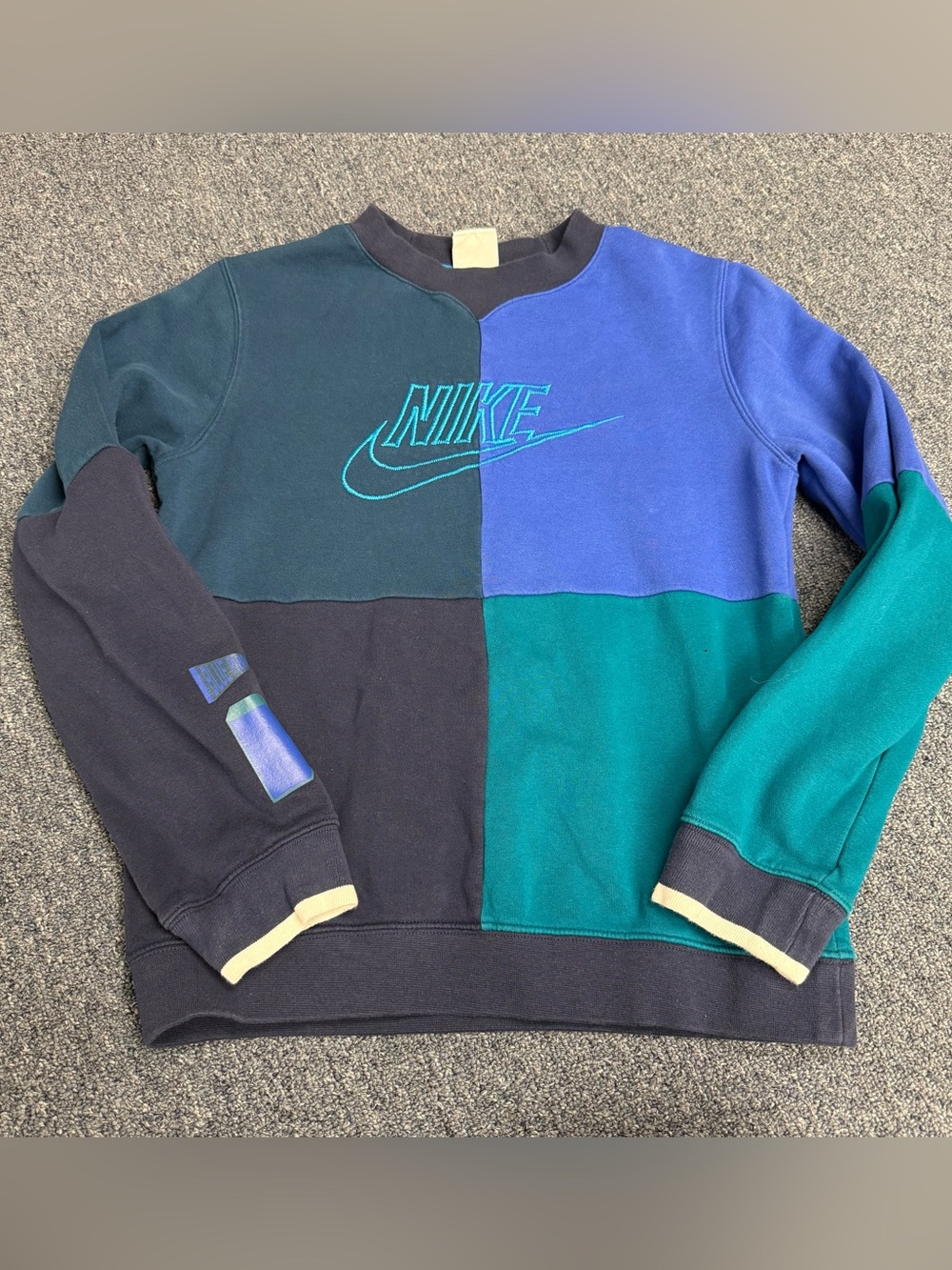 Nike Amplify Pullover Y2K 90s Cross Color Block Sweatshirt Size Large